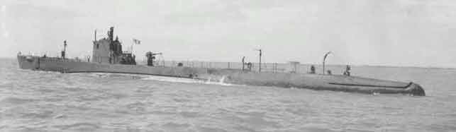 Tarpon underway, Photo Courtesy of John Hummel from NavSource Naval History Web Site 